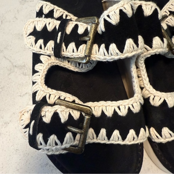 Like New-high end-MOU BIO Black and White Women's Sandals Two Buckles SZ 39 - Picture 10 of 14